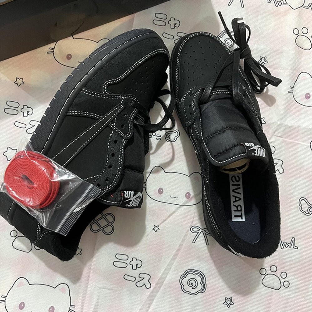 Travis Scott X Air Jordan 1 Low Black Phantom Sneakers - Picture 3 of 6